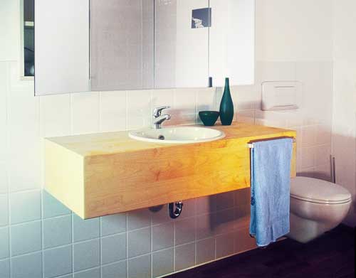 Waschbecken, Wannen, Duschen, exklusive Badm&ouml;bel von Unkel - die Holzwerkst&auml;tte
